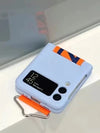 Z Flip Case mit Gurt in Hellblau
